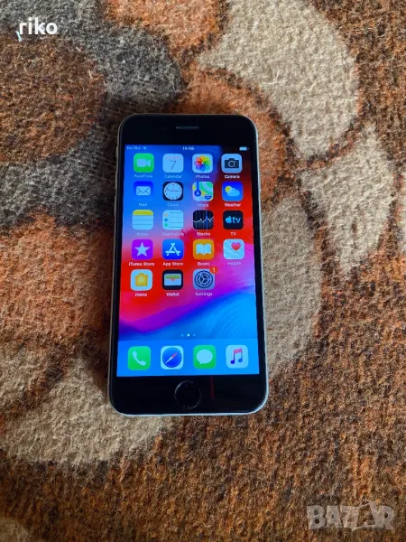 Продавам iPhone 6 , снимка 1