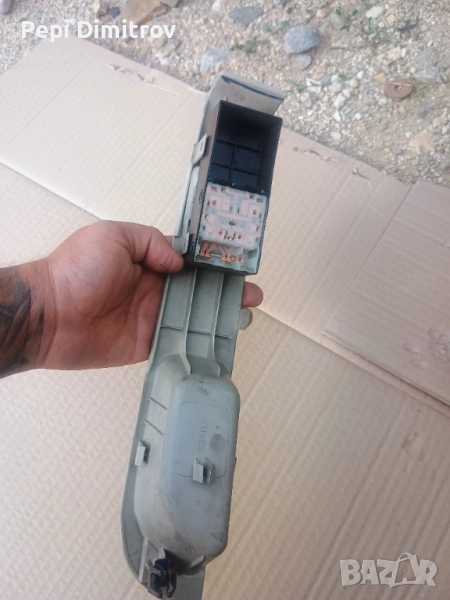 Копчета,бутони Ел стъкла  Nissan Micra III Hatchback (01.2003 - 06.2010), , снимка 1