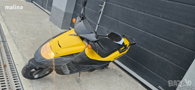 Скутер сузуки 50кубика внос от Германия, регистриран , снимка 1