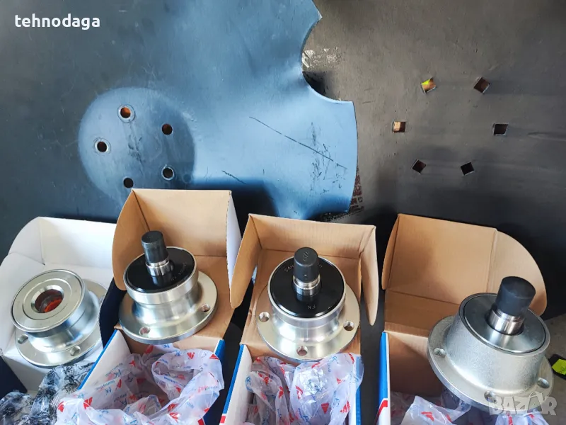 Диск 450 , 470, 560, 610 мм Лагерна ГЛАВИНА ХЪБ С 4 5 6 ОТВОРА ЗА ДИСКОВА БРАНА Pallada evak, снимка 1