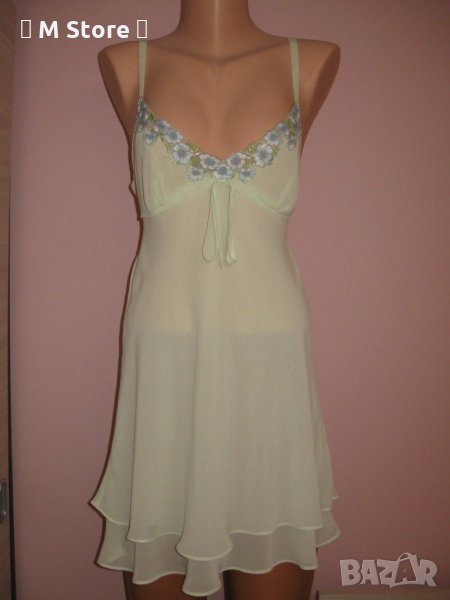 Oskar de la Renta ефирна нощница, снимка 1