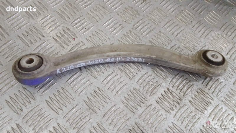 Носач Mercedes E220 CDI W212 2011г.(заден десен)	, снимка 1