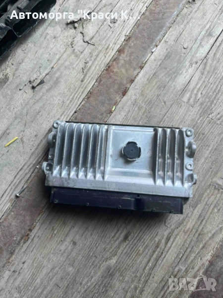 896610ZQ70 компютър за двигател Toyota Corolla 1.6i 2018г., снимка 1