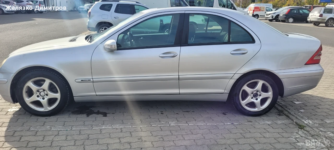 Mercedes C 220 W203 2.2 CDI Automat, снимка 1