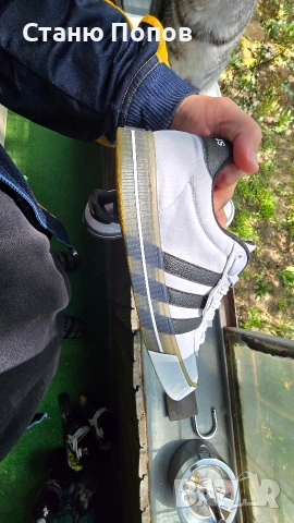 оригинални маратонки адидас