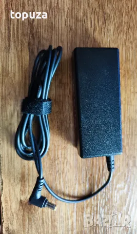 зарядно за лаптоп Hipro HP-A0652R3B 19V 3,42A 65W, снимка 2 - Лаптоп аксесоари - 49771260