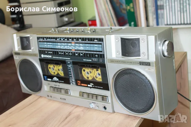 Радиокасетофон Hitachi TRK-W55H, снимка 4 - Радиокасетофони, транзистори - 55845838