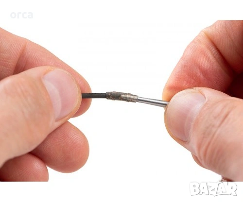 Вдевач за шлаух Fox Edges Tubing Threader – ергономичен аксесоар, снимка 3 - Такъми - 53051224