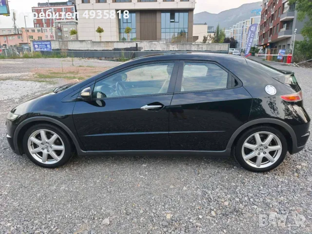 Honda Civic 1,8 Vtec бензин, снимка 6 - Автомобили и джипове - 55891681