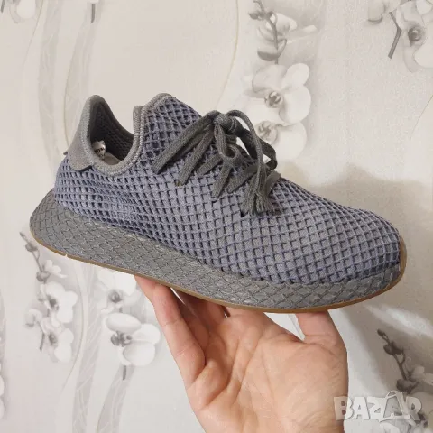 оригинални маратонки ADIDAS DEERUPT номер 42,5-43 1/3