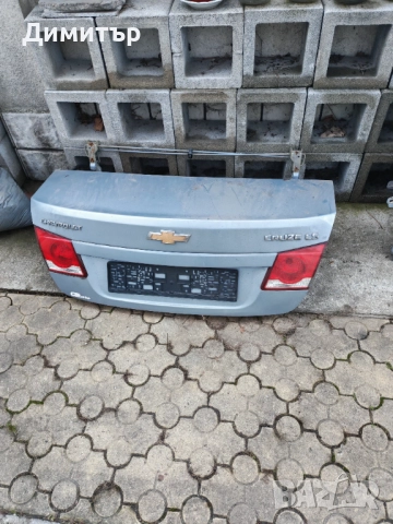 Продавам много части за шевролети! 