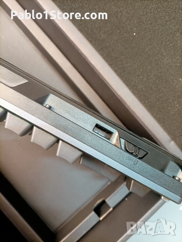 Asus ROG Azoth Клавиатура , снимка 6 - Клавиатури и мишки - 52651881
