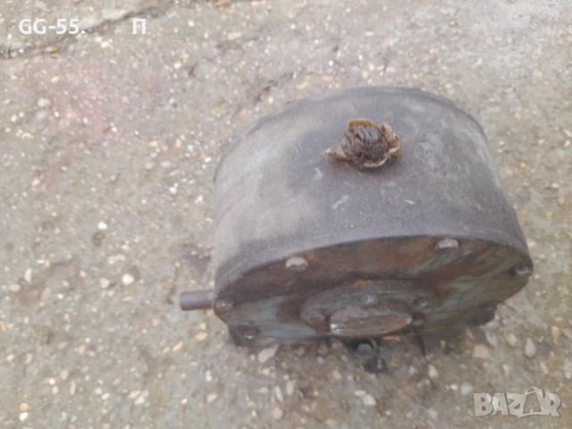 Редуктор, снимка 3 - Резервни части за машини - 52308848