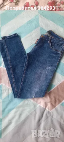 Дамски дънки Dsquared , снимка 2 - Дънки - 49857204