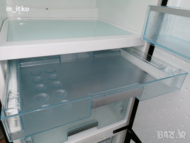 Bosch. Хладилник с фризер NoFrost, снимка 12 - Хладилници - 35651335