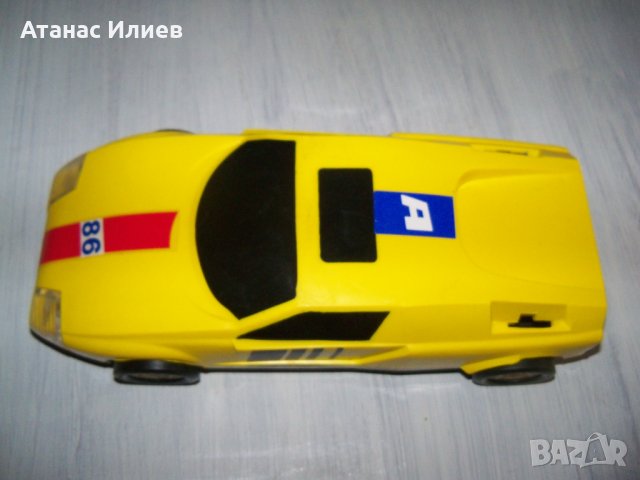 Пластмасова състезателна кола играчка соц , снимка 5 - Коли, камиони, мотори, писти - 31797578