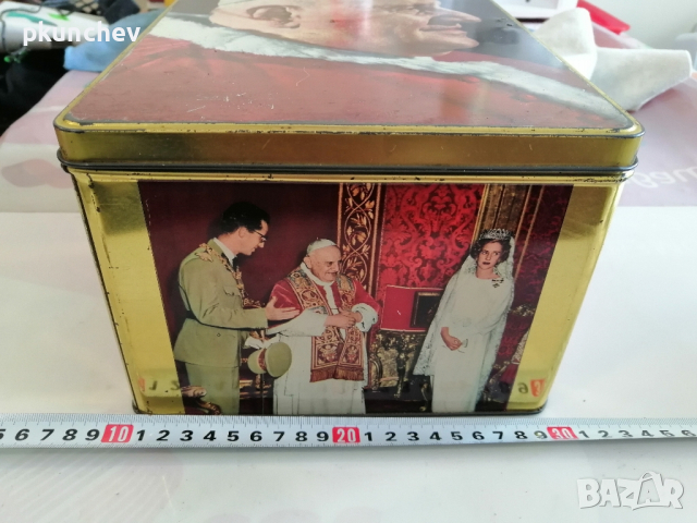 Метална кутия с папа Йоан XXIII, снимка 3 - Антикварни и старинни предмети - 44595277
