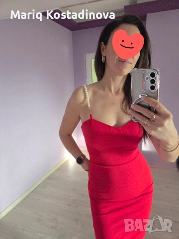 Червена елегантна рокля