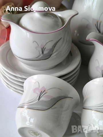 Български порцелан сервиз за чай , снимка 2 - Сервизи - 51884107