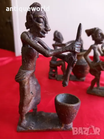 Стари Африкански Бронзови Пластики , Статуетка , Бенин, снимка 4 - Антикварни и старинни предмети - 48049387