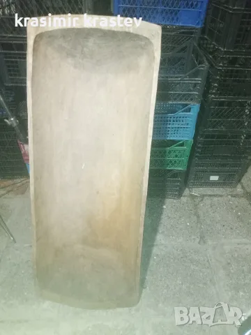 дървено корито, нощви