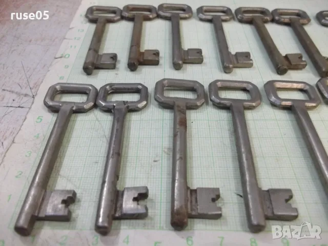 Лот от 22 бр. ключа за брава, снимка 9 - Други ценни предмети - 47779206