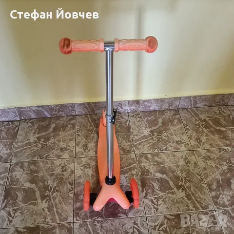 Продавам детска тротинетка, снимка 4 - Скутери и тротинетки - 54870673