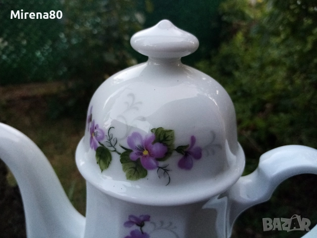 Баварски чайник с теменужки, снимка 2 - Сервизи - 51447202