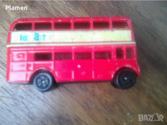 Двоен автобус английски макет метален от Хонг Конг, снимка 4 - Колекции - 39906636
