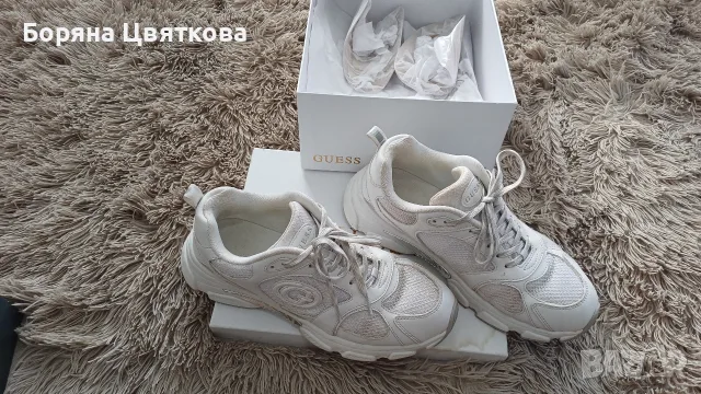 бели сникърси Guess-Fltibiele 12, оригинални