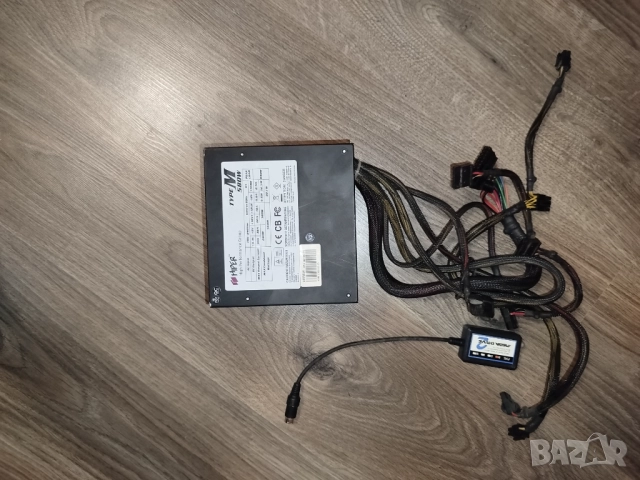 захранване за компютър Hiper 580W, снимка 2 - Захранвания и кутии - 52918735