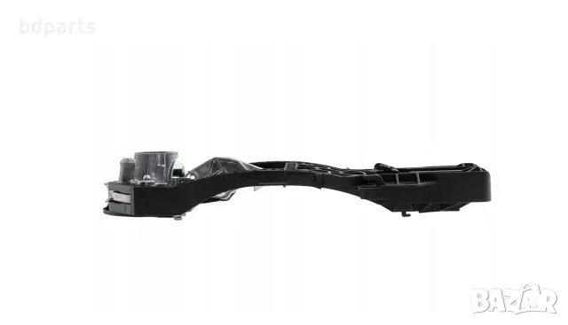 Комплект основа за лява външна дръжка, VW, Passat B6 B7, CC,, снимка 4 - Части - 56141841