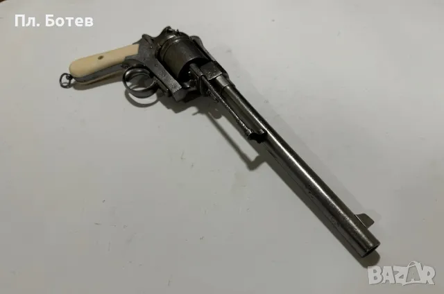 Стар и изключително рядък револвер Гасер, снимка 5 - Антикварни и старинни предмети - 48031490