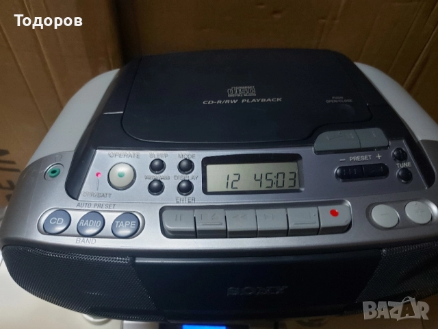 Sony CFD-S01 CD Radio Cassette Corder , снимка 7 - Радиокасетофони, транзистори - 52108695