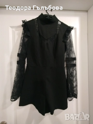 Продавам официален гащеризон Guess