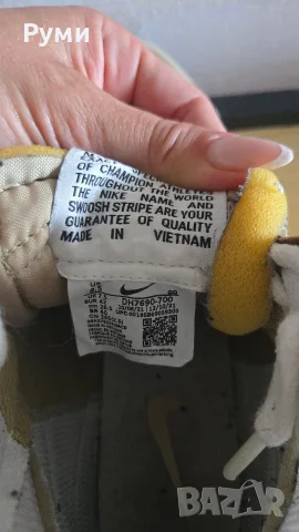 Nike- Кожени спортни обувки Blazer Mid'77 Jumbo, Бял, Жълт, Каки, 8.5, 42н., снимка 3 - Спортни обувки - 55889820