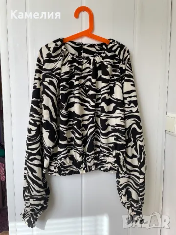 Блуза от памук с десен и балон ръкави