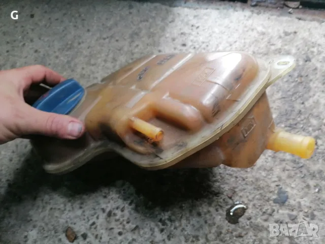 Казанче Антифриз Audi A4 B5 , снимка 4 - Части - 49697150