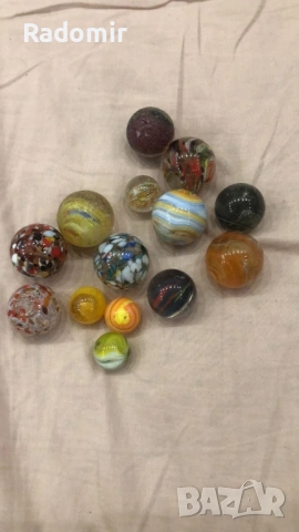 Купувам стъклени топчета от СОЦ-а