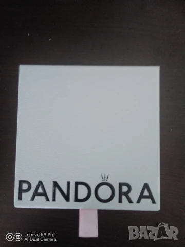колие на Pandora , снимка 4 - Колиета, медальони, синджири - 50756971