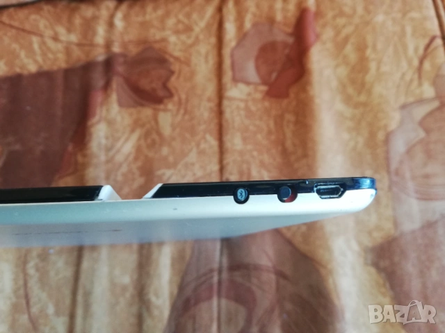 Logicool клавиатура за Apple Ipad 2gn, снимка 5 - Клавиатури и мишки - 54326107