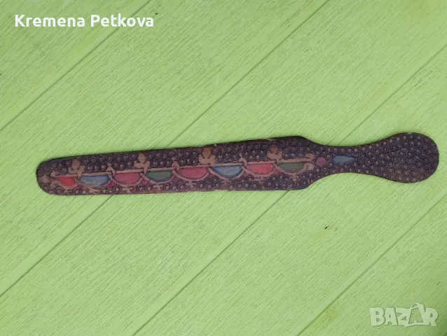 Стар дървен нож за писма