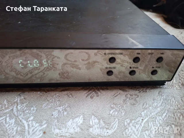 DVD player Dk за ремонт , снимка 4 - Плейъри, домашно кино, прожектори - 56423230
