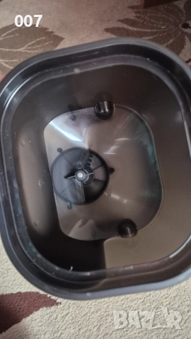 Dogness F15 Smart диспенсър за храна с камера и пластмасова купа, Wi-Fi, 4L, бял, снимка 4 - За котки - 52864808