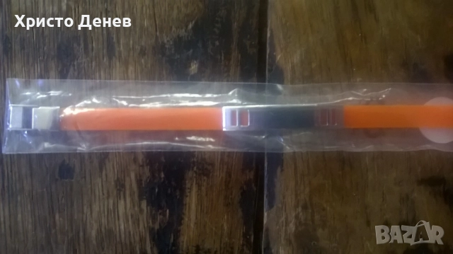 гривна силикон оранжева и стомана дизайнерска, снимка 5 - Гривни - 52988913