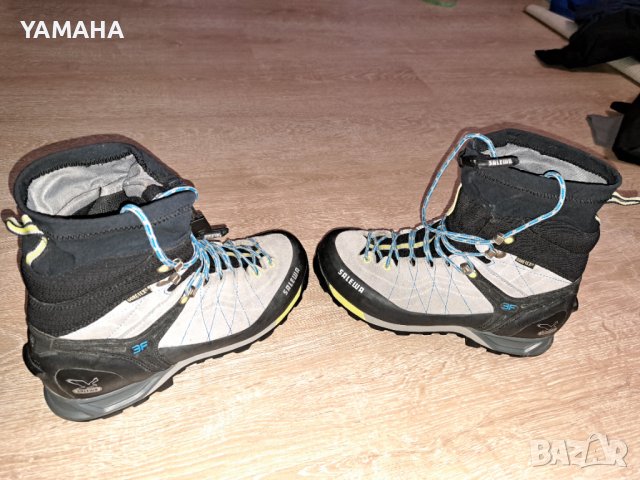 Salewa  Дамски  Туристически  Обувки 40, снимка 3 - Дамски апрески - 38863003
