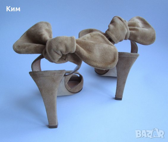 Обувки на висок ток Carven телесен велур н.38, снимка 5 - Дамски обувки на ток - 29562495