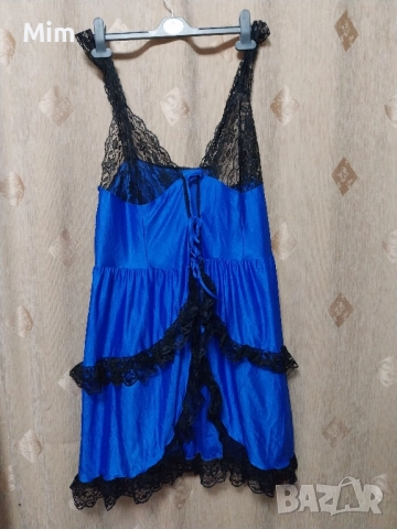 XL Нощница/ халат / в турско синьо с черна дантела , снимка 3 - Нощници - 51674029