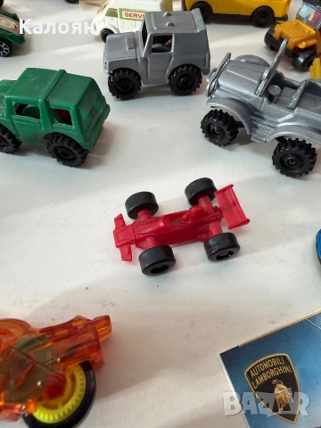 Kinder Surprise играчки лот колички, камиончета, мотори, снимка 4 - Колекции - 53097102
