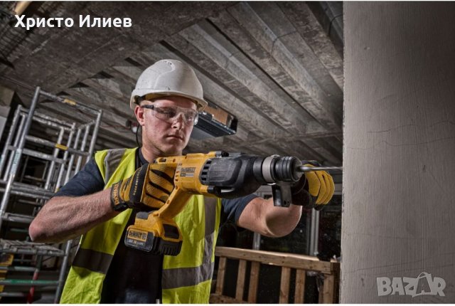 Dewalt Перфоратор Акумулаторен Безчетков 18V Батерия 4Ah Зарядно Куфар, снимка 3 - Бормашини - 39403631